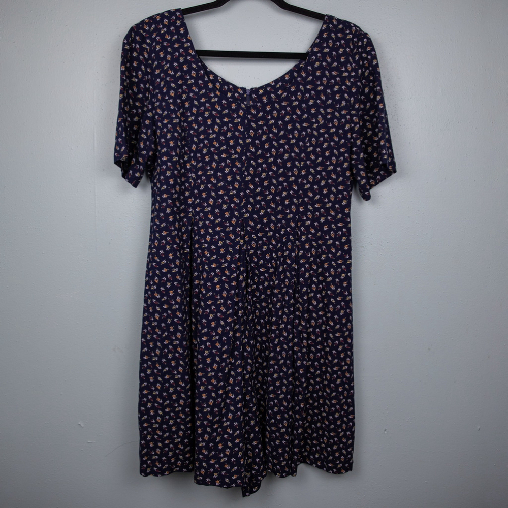 90s All that Jazz ditzy floral navy romper-11/12 (M)
